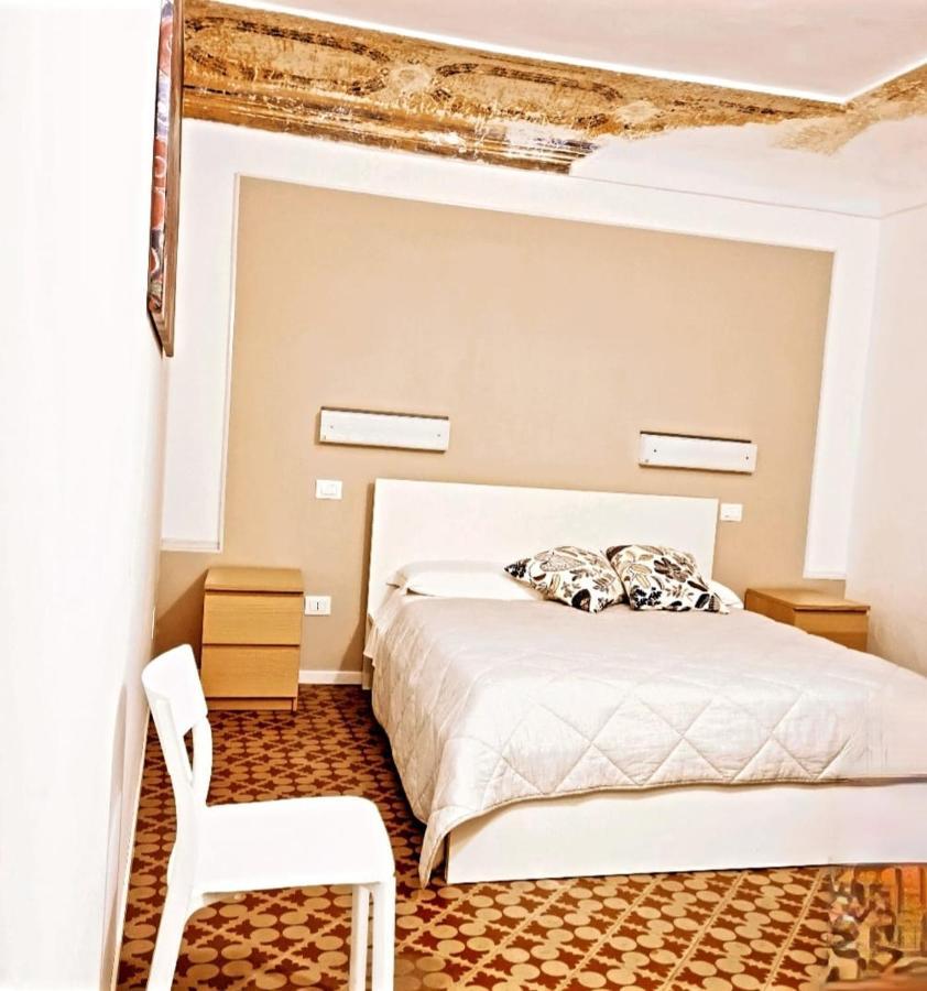 Casa Vacanze Simopiero Otel Siraküza Dış mekan fotoğraf
